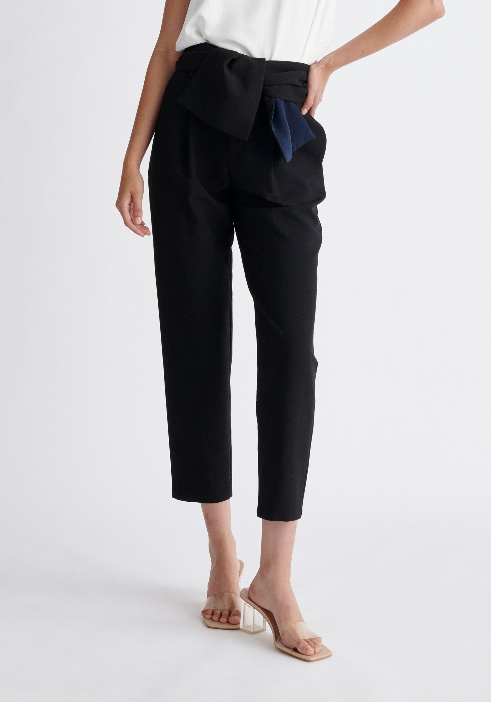 Paisie Waist Tie Peg Leg Trousers in Navy