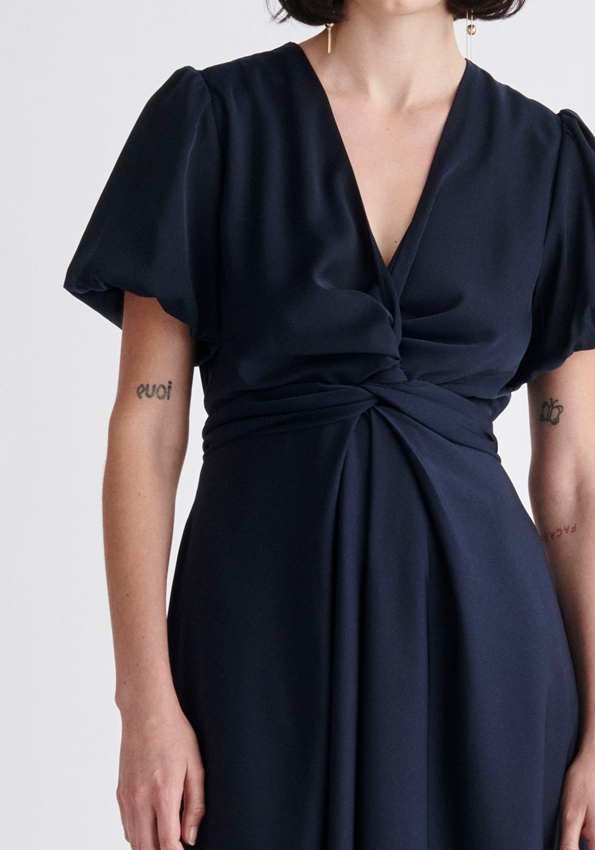Paisie Midi Twist Dress in Navy Close Up