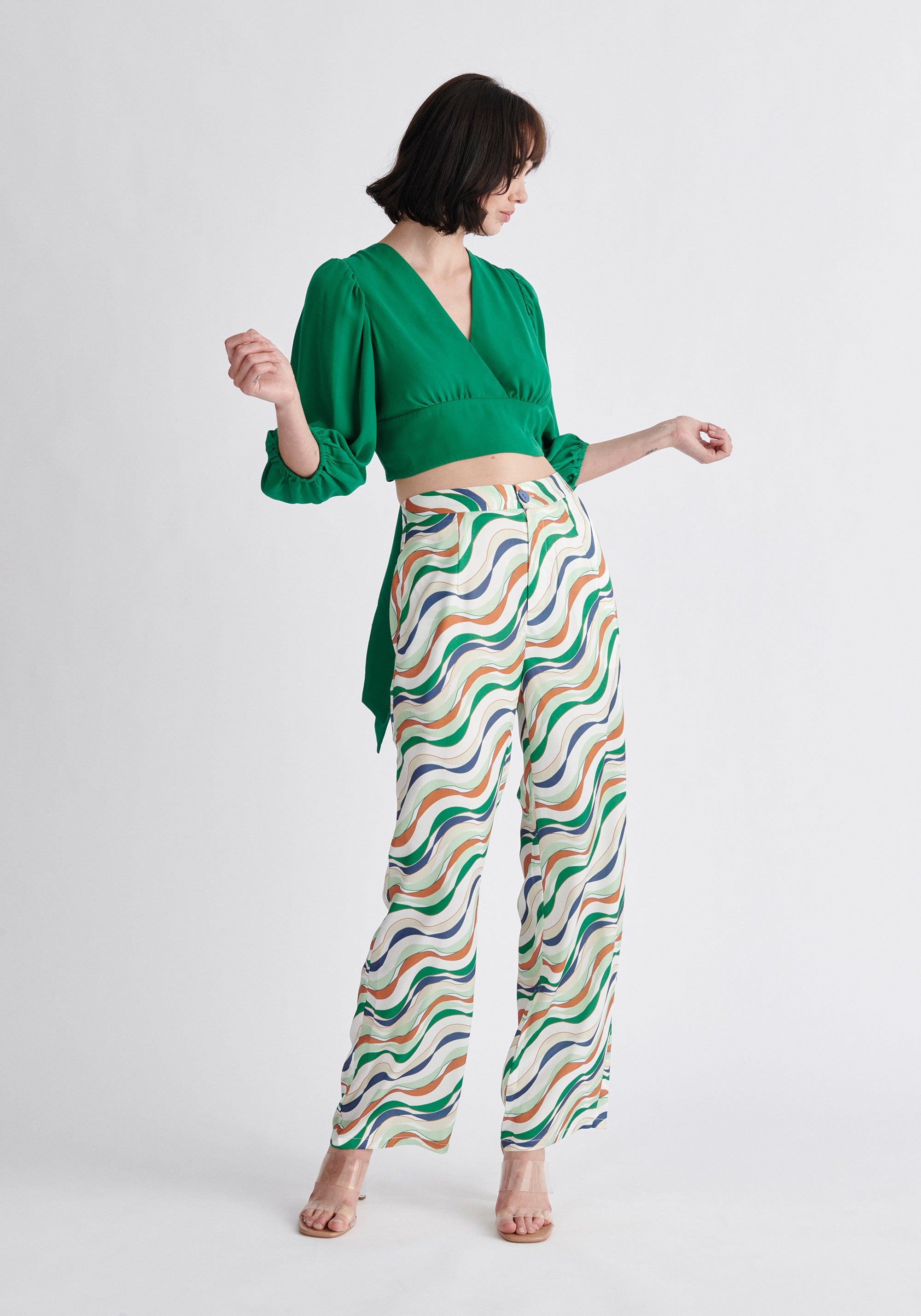 Paisie Wave Print Trousers in Green