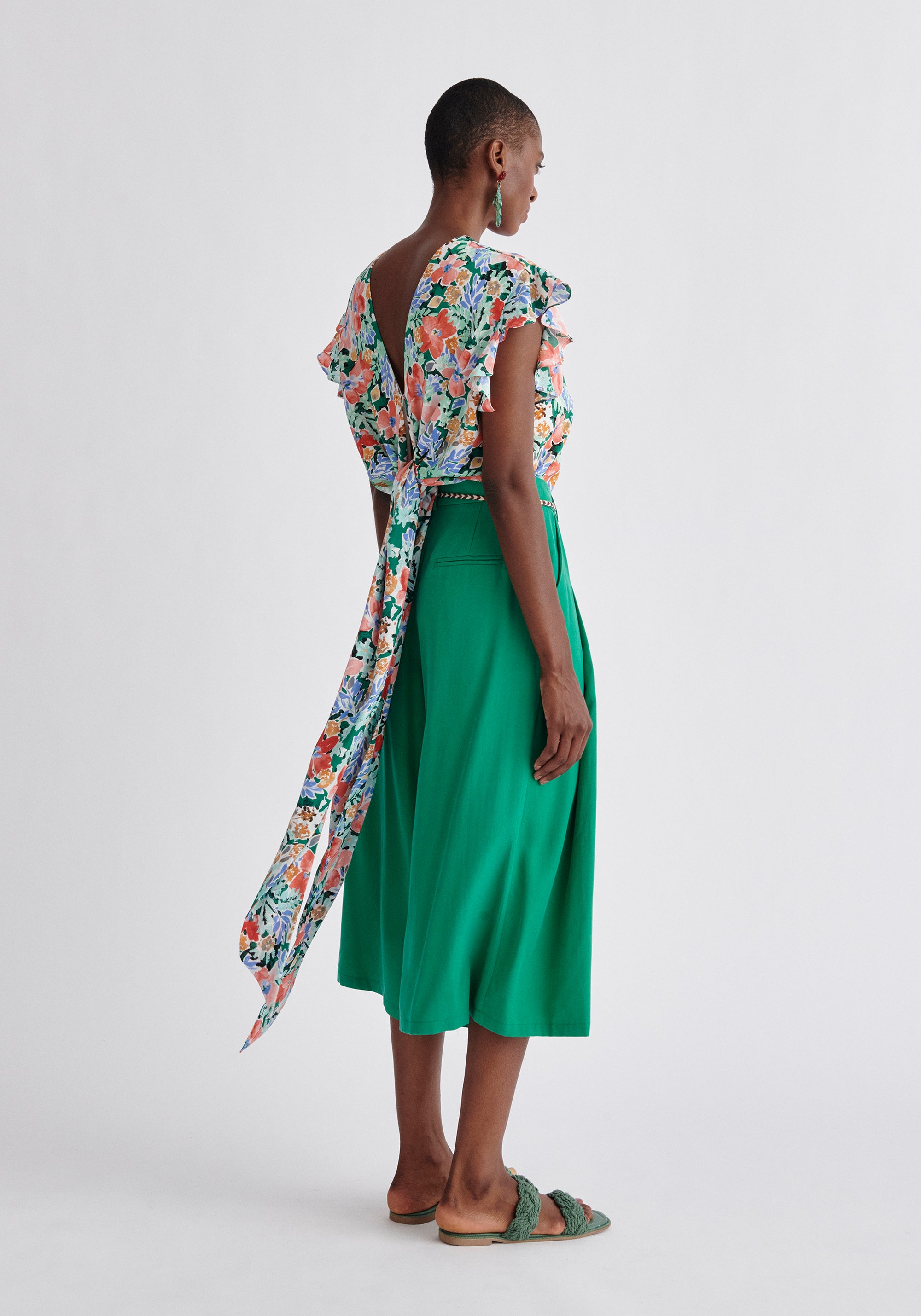 Paisie Pleated Tencel Culottes in Green Side